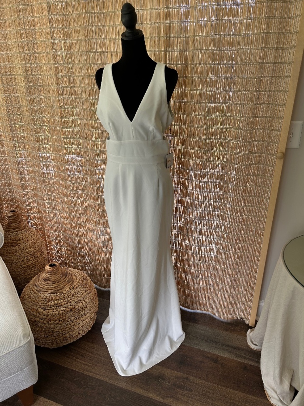 NWT Laundry by Shelli Segal Ivory gown